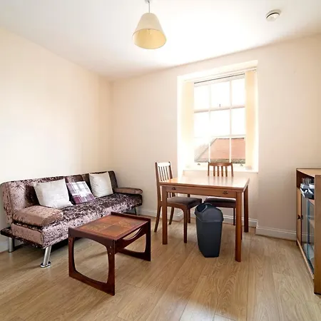 Becket Apartment Yeovil Exterior photo