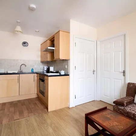 Becket Apartment Yeovil Exterior photo